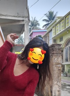 Kamini Biswas - Transsexual escort in Kolkata Photo 5 of 8