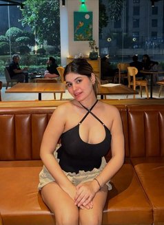 Kamini - escort in Kolkata Photo 1 of 4