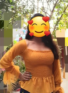 Kamini Mohini - Transsexual escort in Kolkata Photo 13 of 13