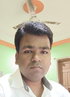 Kamlesh - Acompañantes masculino in Prayagraj  Photo 1 of 1