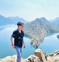 Kamlesh - Male adult performer in Udaipur