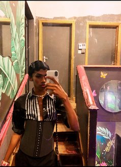 Kamo - Transsexual escort in Nairobi Photo 9 of 9