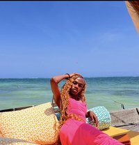 Kamo - Transsexual escort in Nairobi Photo 10 of 10