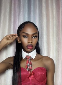 Kamo - Transsexual escort in Nairobi Photo 5 of 8