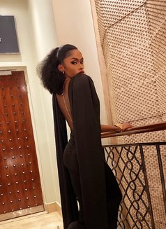 Kamo - Transsexual escort in Nairobi Photo 6 of 8