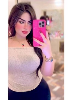 Kamra - escort in Dammam Photo 3 of 4
