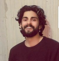 Kamran Haider - Intérprete masculino de adultos in Lahore
