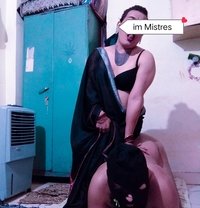 Docter Mistress - Transsexual escort in Noida