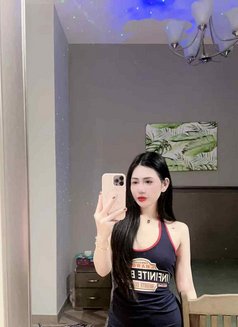 Kamy - puta in Doha Photo 2 of 4