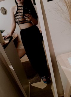 Kan (Al Khuwair) - puta in Muscat Photo 5 of 6