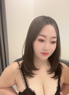 Kana - escort in Riyadh Photo 4 of 5