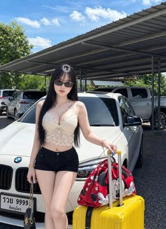 Kanak - escort in Noida Photo 5 of 6
