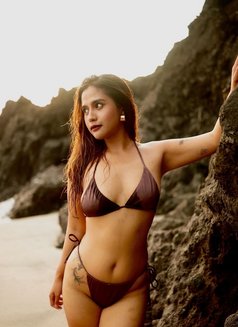 Kanaya Fun Sexy Gfe - puta in Singapore Photo 5 of 5