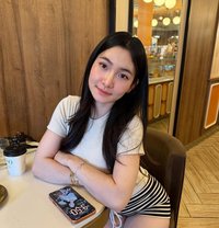 Kanaya - puta in Jakarta