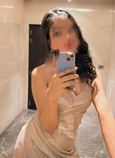 Kanchan - escort in Kolkata Photo 4 of 5