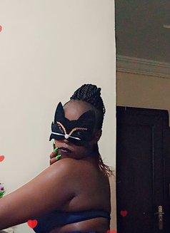 Kandi B3 - puta in Nairobi Photo 7 of 11