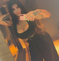 Kandy B - Transsexual escort in Beirut