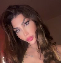 Kandy B - Acompañantes transexual in Beirut Photo 14 of 14
