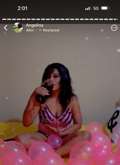 Kandy - puta in Noida Photo 7 of 7