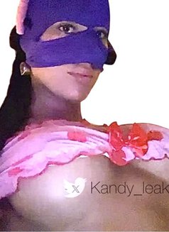 Kandy_Leaks شينيل 🇪🇺 - Acompañantes transexual in Dubai Photo 14 of 14