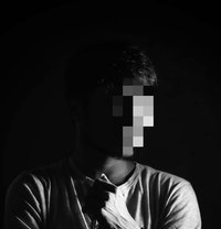 KJ_ - Acompañantes masculino in Guwahati