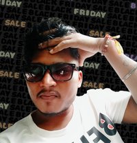 KJ_ - Acompañantes masculino in Guwahati