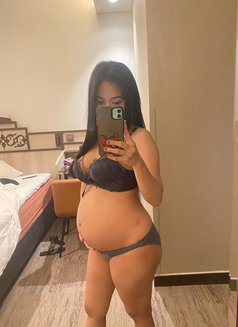 Kania Pregnant - escort in Singapore Photo 4 of 7