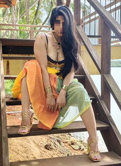 Kanika Arora - escort in Hyderabad Photo 18 of 21