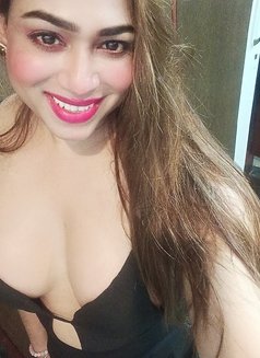 Kanika big active dick only cam show - Transsexual escort in Mumbai Photo 27 of 28