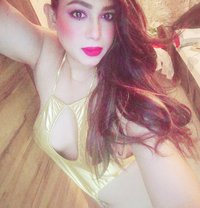 Kanika big dick only cam show - Acompañantes transexual in Bangalore Photo 27 of 30