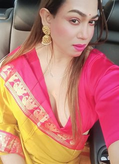 Kanika Big Dick video call service - Transsexual escort in Kolkata Photo 6 of 9