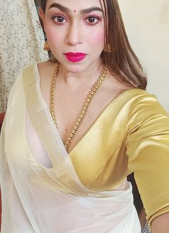 Kanika Big Dick video call service - Transsexual escort in Kolkata Photo 9 of 9