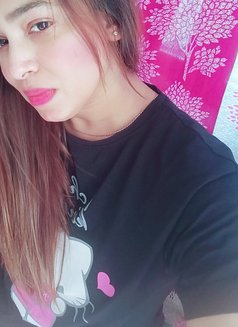 Video call service only - Transsexual escort in New Delhi Photo 12 of 14
