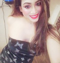 Kanika Big Dick video call service - Acompañantes transexual in Hyderabad Photo 14 of 23