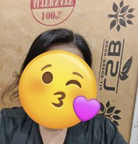 Kanika Cash to Hand Payment - escort in Kochi