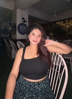 Kanika Das - escort in Hyderabad Photo 1 of 2