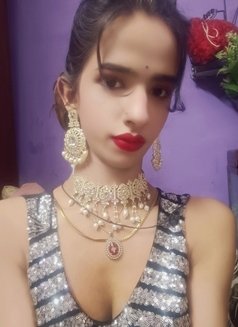 Kanika dwivedi - Transsexual escort in New Delhi Photo 7 of 7