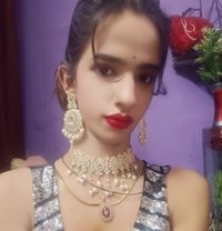 Kanika dwivedi - Acompañantes transexual in New Delhi