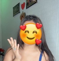 Kanika, Independent Delhi College Girl - puta in New Delhi Photo 12 of 13