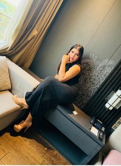 Kanika Independent Girl in Delhi - escort in New Delhi Photo 3 of 5