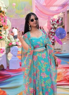 Kanika Independent Girl in Delhi - escort in New Delhi Photo 4 of 6