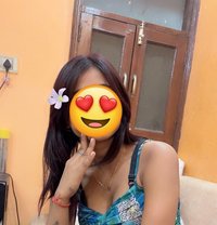 Kanika, Independent N Single Delhi Girl - puta in New Delhi