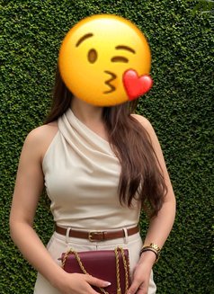 Kanika - escort in Ahmedabad Photo 1 of 3