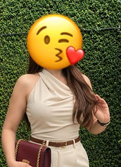 Kanika - escort in Ahmedabad Photo 2 of 3