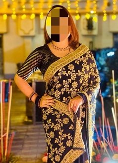 Unsatisfied Wife Want Mutual Partner nc - puta in Bangalore Photo 4 of 6