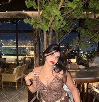 Kanika - escort in Kochi Photo 1 of 6