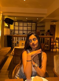 Kanika - escort in Kolkata Photo 2 of 5