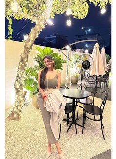 Kanika - escort in Kuala Lumpur Photo 2 of 4