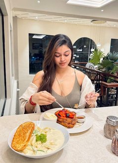 Kanika - escort in Kuala Lumpur Photo 3 of 4