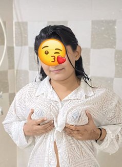 Kritika - puta in Noida Photo 6 of 7